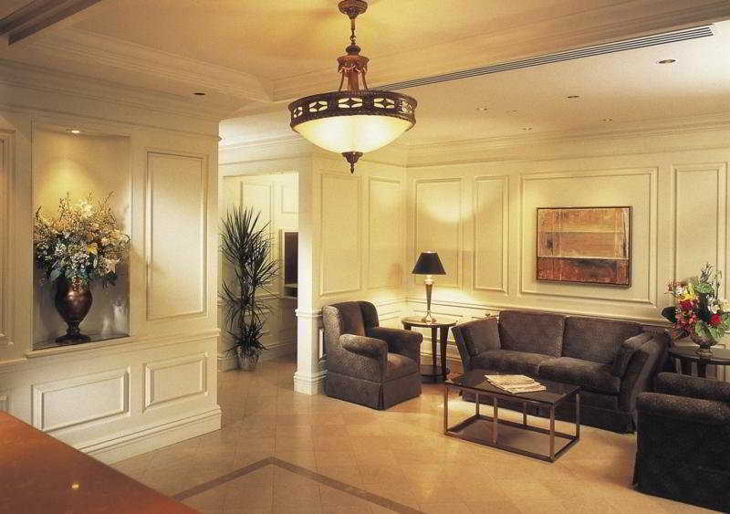 Sens Hotel Монреал Екстериор снимка