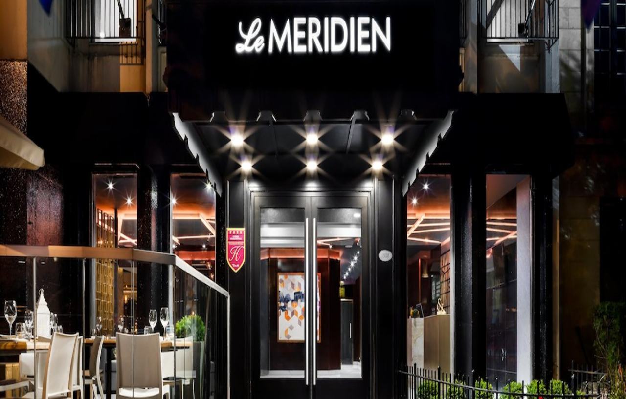 Sens Hotel Монреал Екстериор снимка