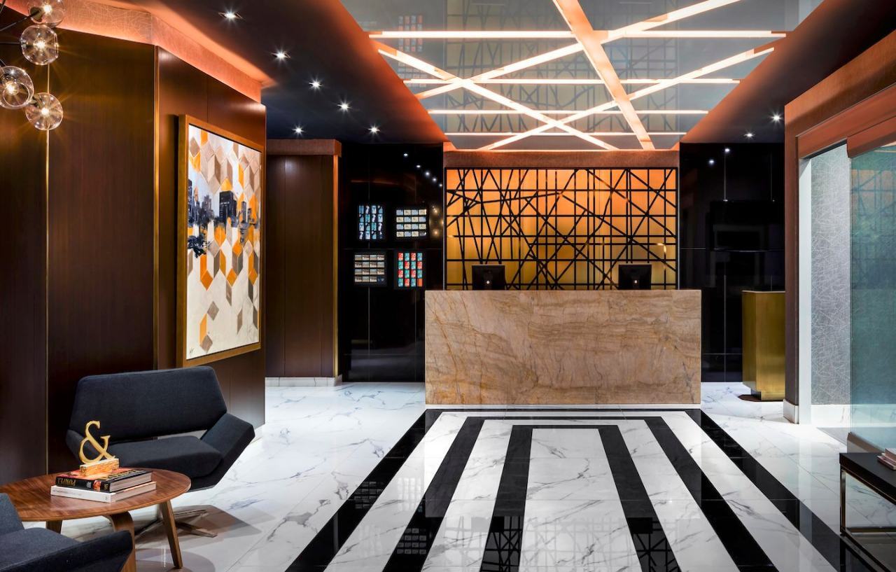 Sens Hotel Монреал Екстериор снимка